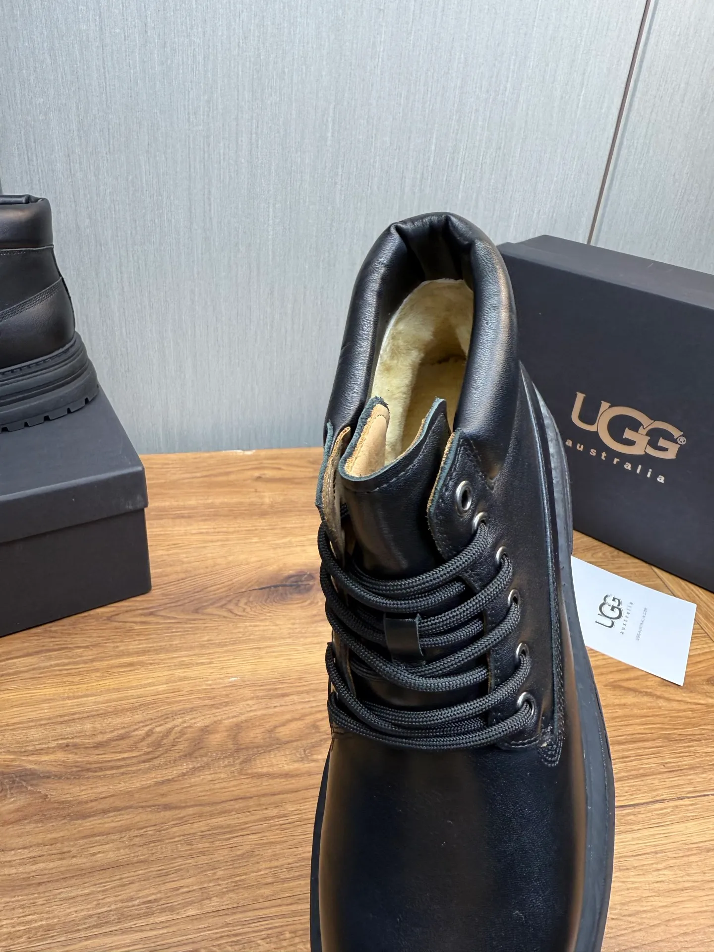 Factory price 680💰 [UGG] Men's hot winter warm boots🐑Simple and fashionable design, cowhide➕comfortable and warm wool lining. Soft and comfortable to wear, good warmth retention, and excellent foot feel. Regular size 38-45